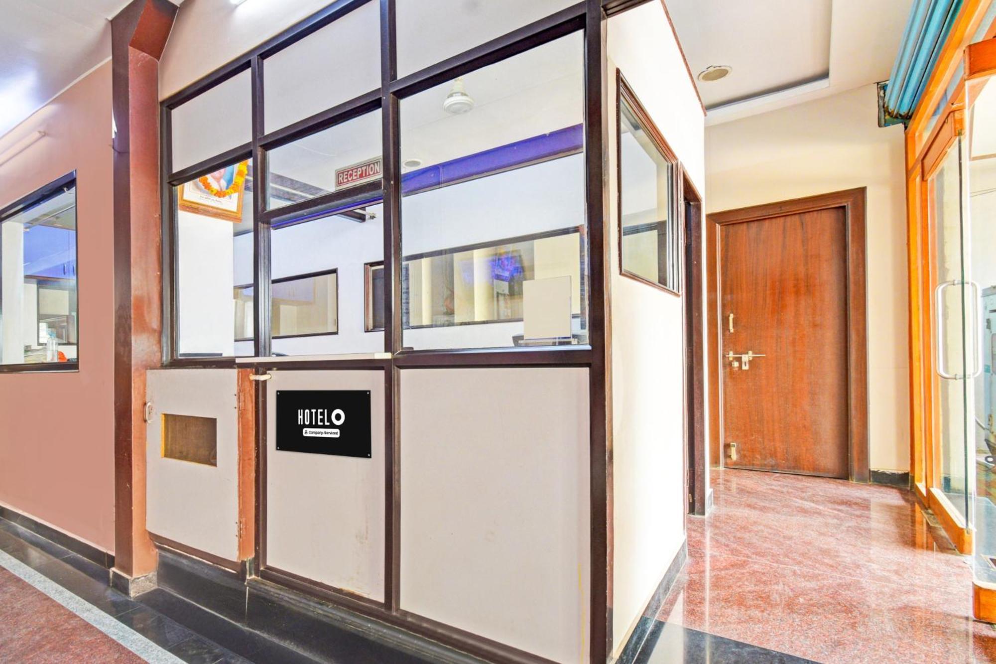 Super Hotel O Kurnool Near Kurnool Medical College Extérieur photo
