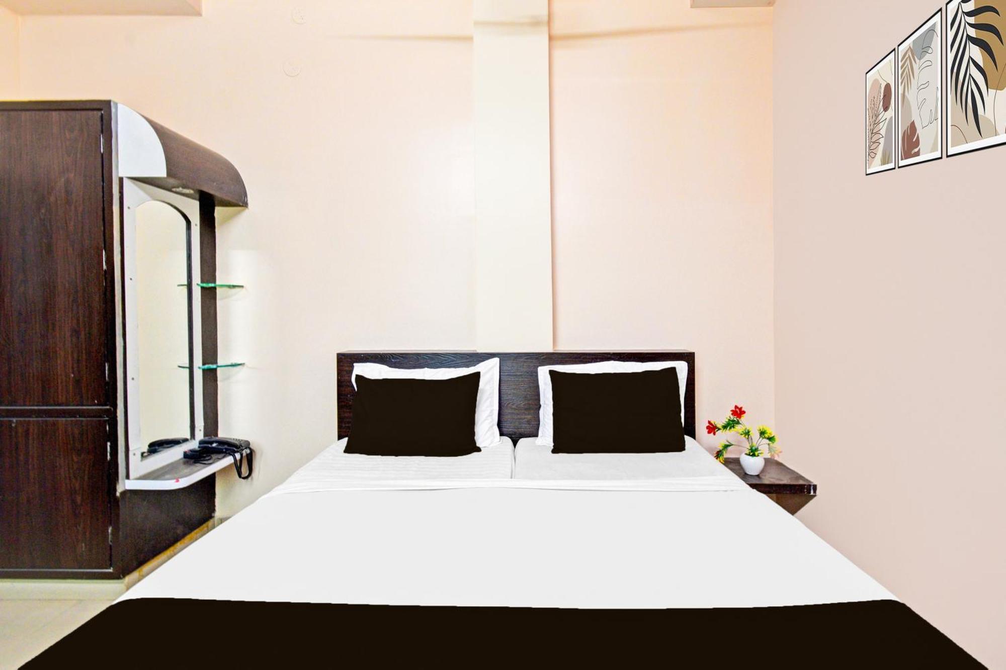 Super Hotel O Kurnool Near Kurnool Medical College Extérieur photo